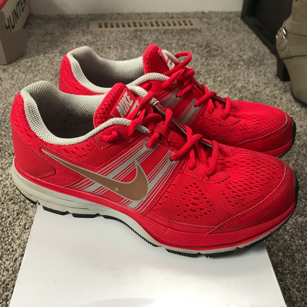 Running shoes